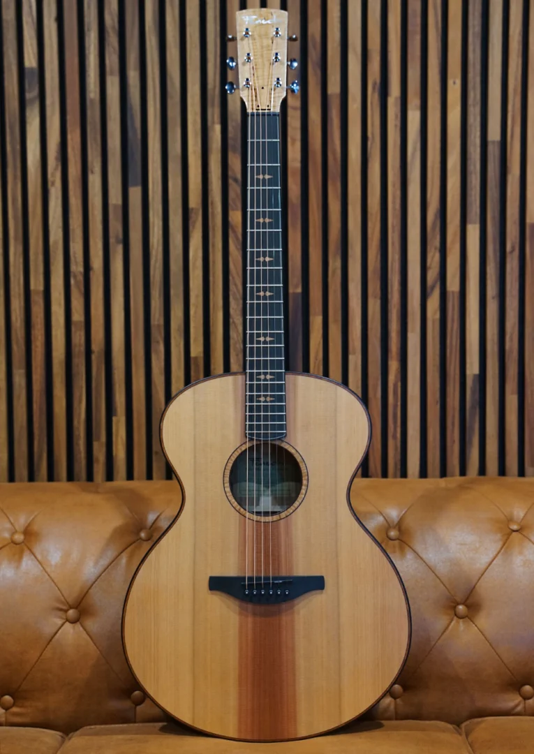 Maker's Choice V (5) - Moutain Ash - Western Red Cedar