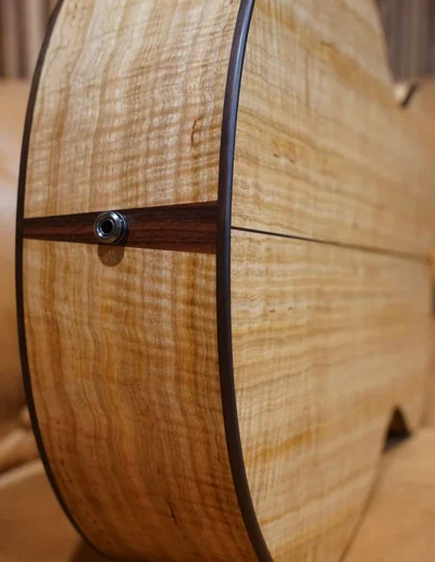 Maker's Choice V-Rosewood End Wedge and Bindings Moutain Ash